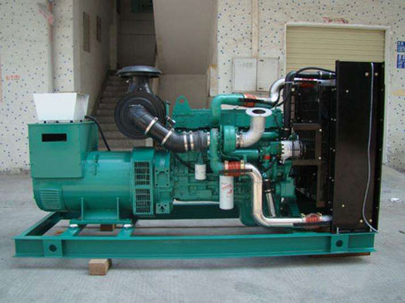 扶沟1100kw康明斯柴油发电机组图片 扶沟1100kw康明斯柴油发电机组图片
